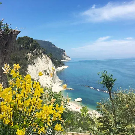 Ulisse - - Luxury B&B