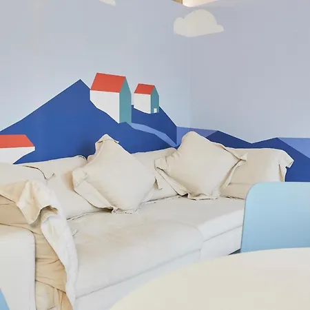 Ulisse - - Luxury *